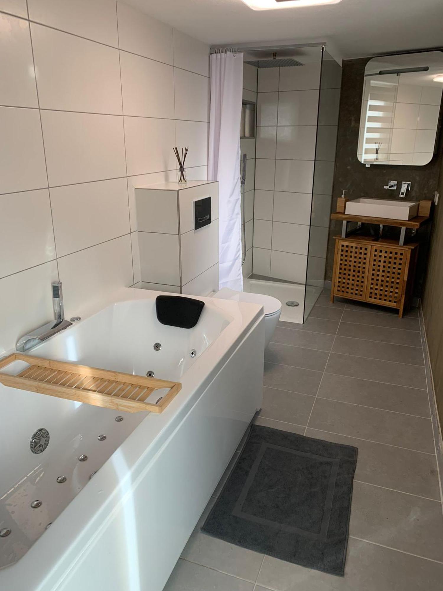 Ferienstueble Im Zabergaeu- Ferienwohnung Brackenheim Eksteriør billede
